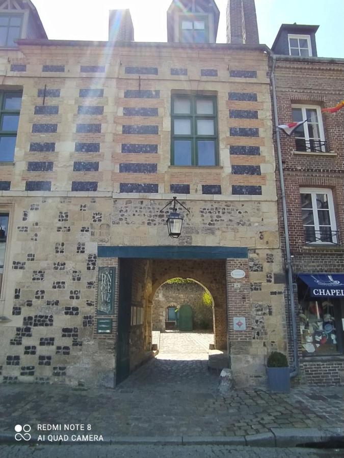 Bel Appartement A Honfleur Exterior photo